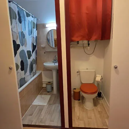 Cozy Proche Appartamento